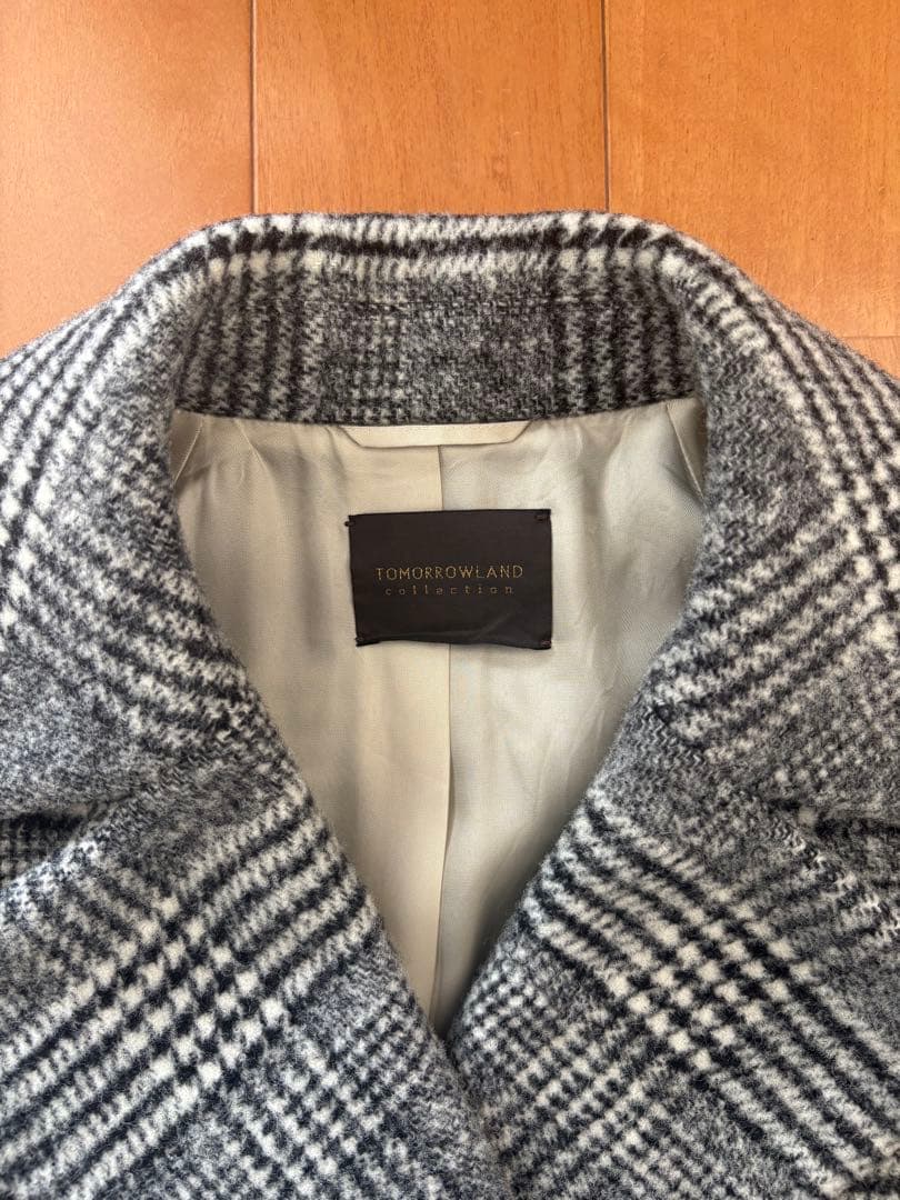 ブロークングレンチェック ダブルブレストコート TOMORROWLAND - メルカリ