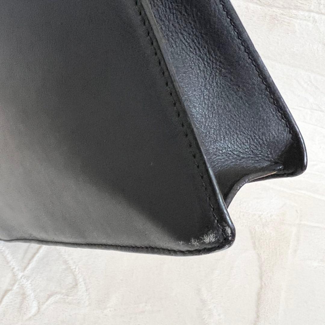 ロエベ　 ビジネスバッグ ブリーフケース ハンドバッグ 　レザー　ブラック