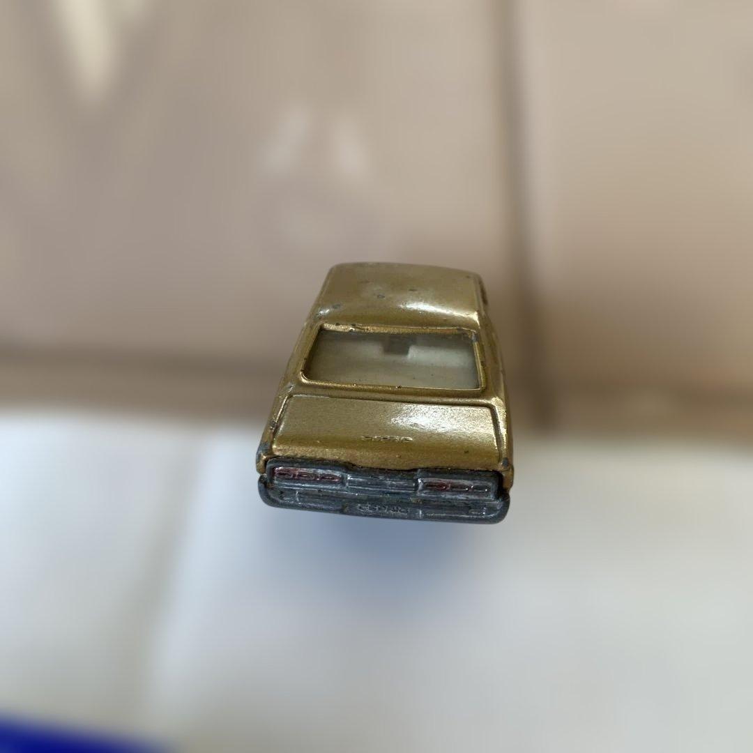 トミカ　香港トミカ　日産セドリック　香港製　No33