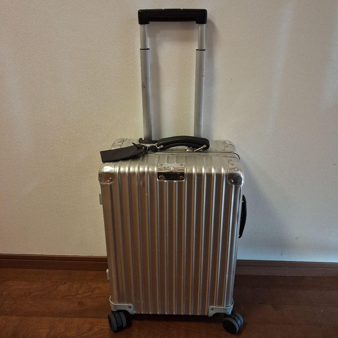 リモワ クラシック キャビン 生涯保証 - メルカリ