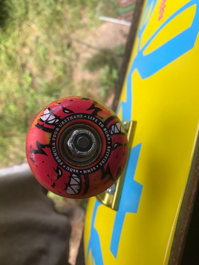 chocolateスケートボード　コンプリートデッキ　チョコレート　ジェリースー