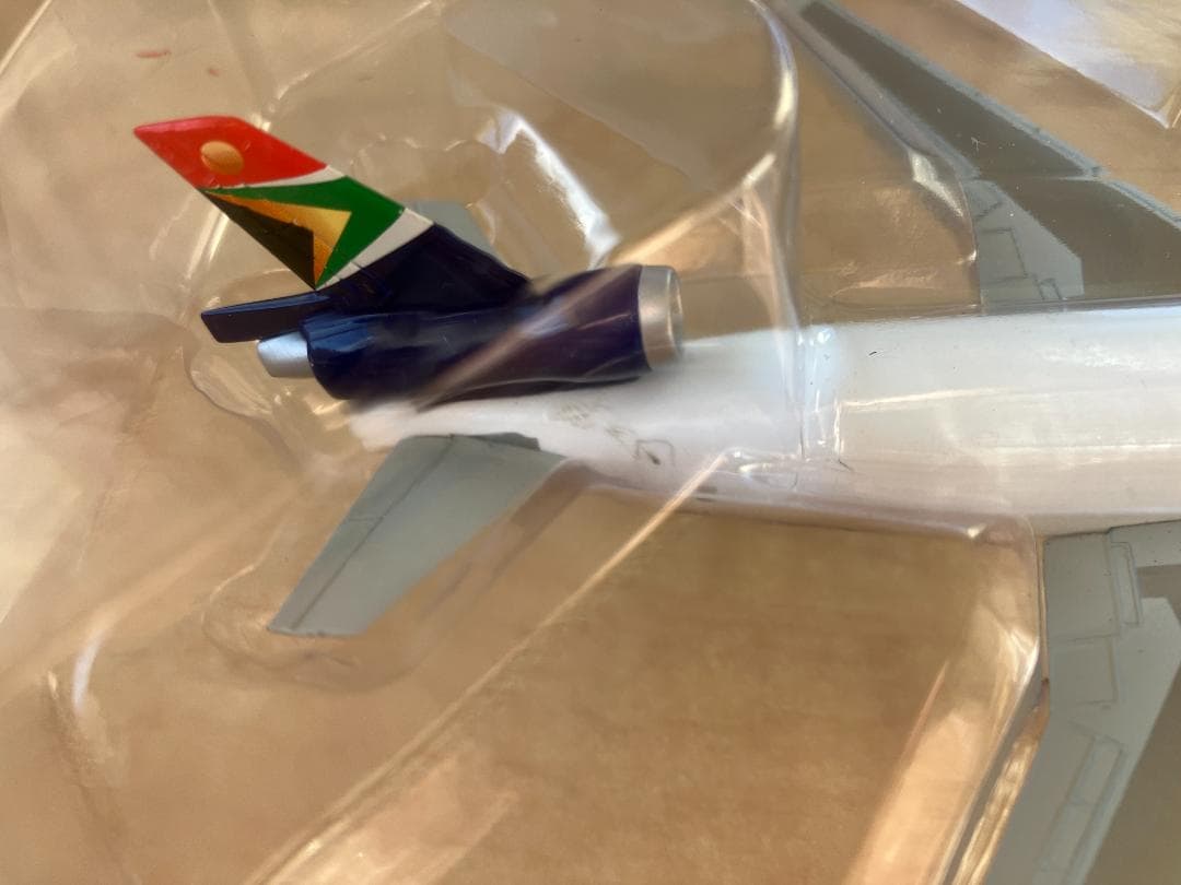 貨物機模型 南アフリカ航空 MD-11 1/400 け