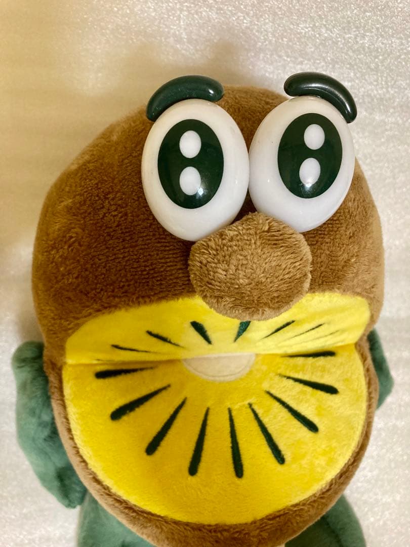 ゼスプリ キウイ・ブラザーズ ぬいぐるみ 中サイズ - メルカリ