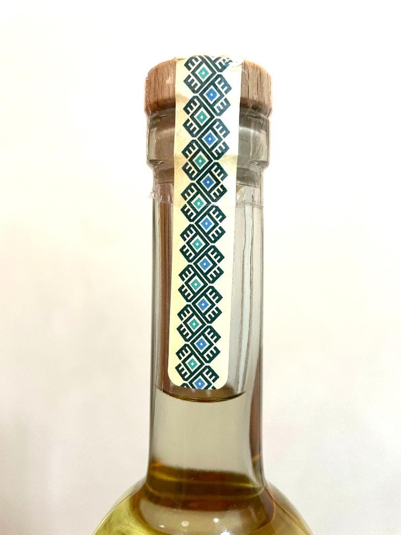 テキーラの母」高級メスカル 400コネホス・レポサド 400 コネホス