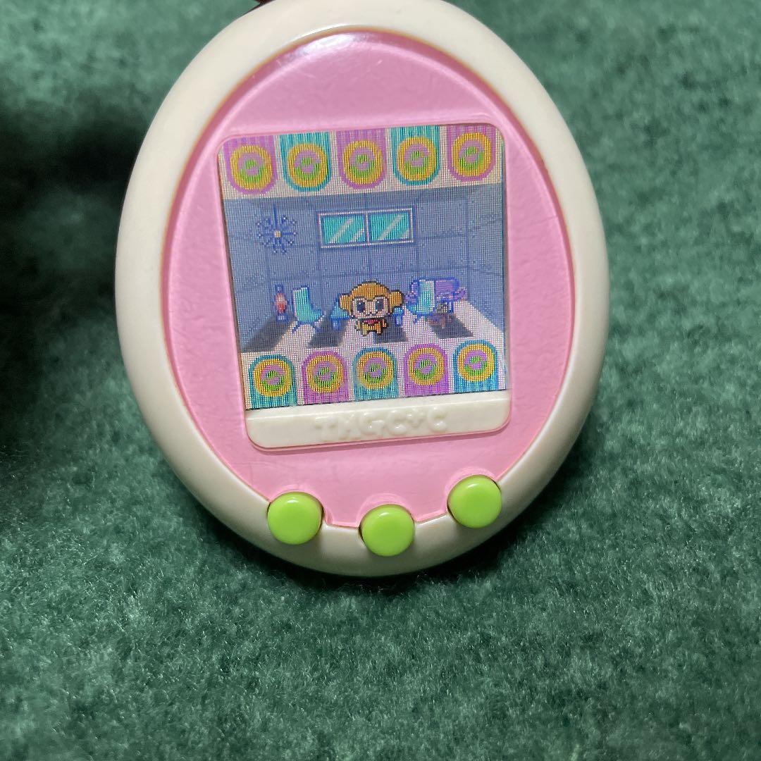 たまごっちプラスカラー クリーム＋ピンク - メルカリ