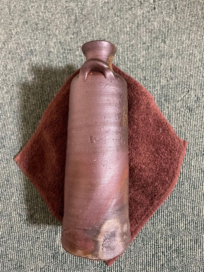 備前焼　耳付き花瓶(2)