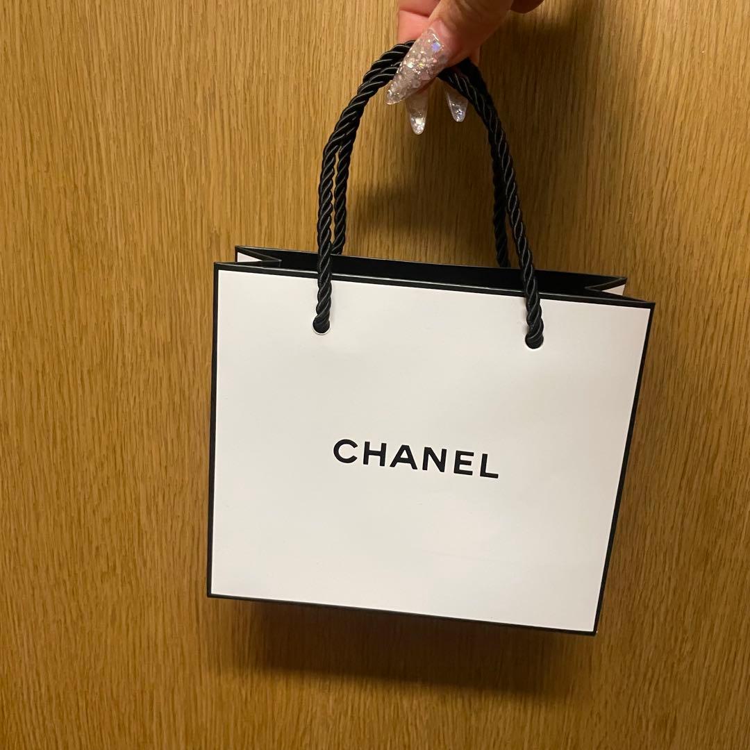 CHANEL】シャネル ショッパー ショップ袋 8枚セット 紙袋 - メルカリ