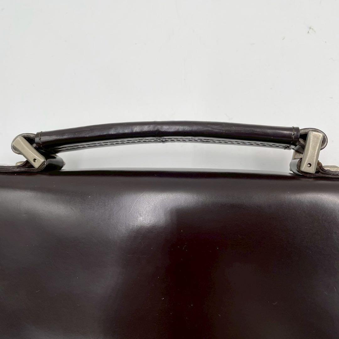 良品　ボス　ビジネスバッグ　レザー　鍵金具　通勤　保存袋付　ブラック