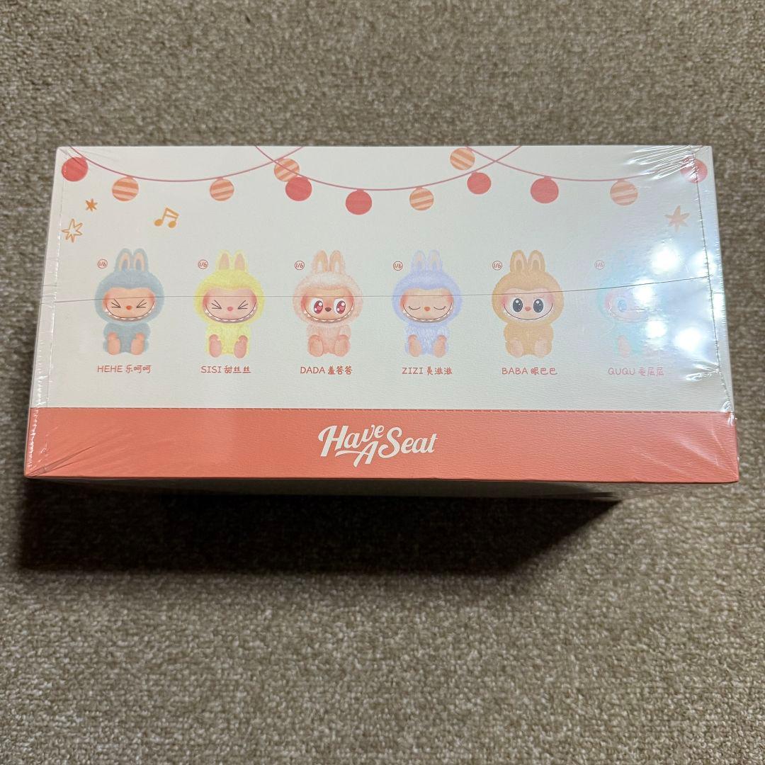 新品未開封ラブブ ハブアシート labubu have a seat アソート