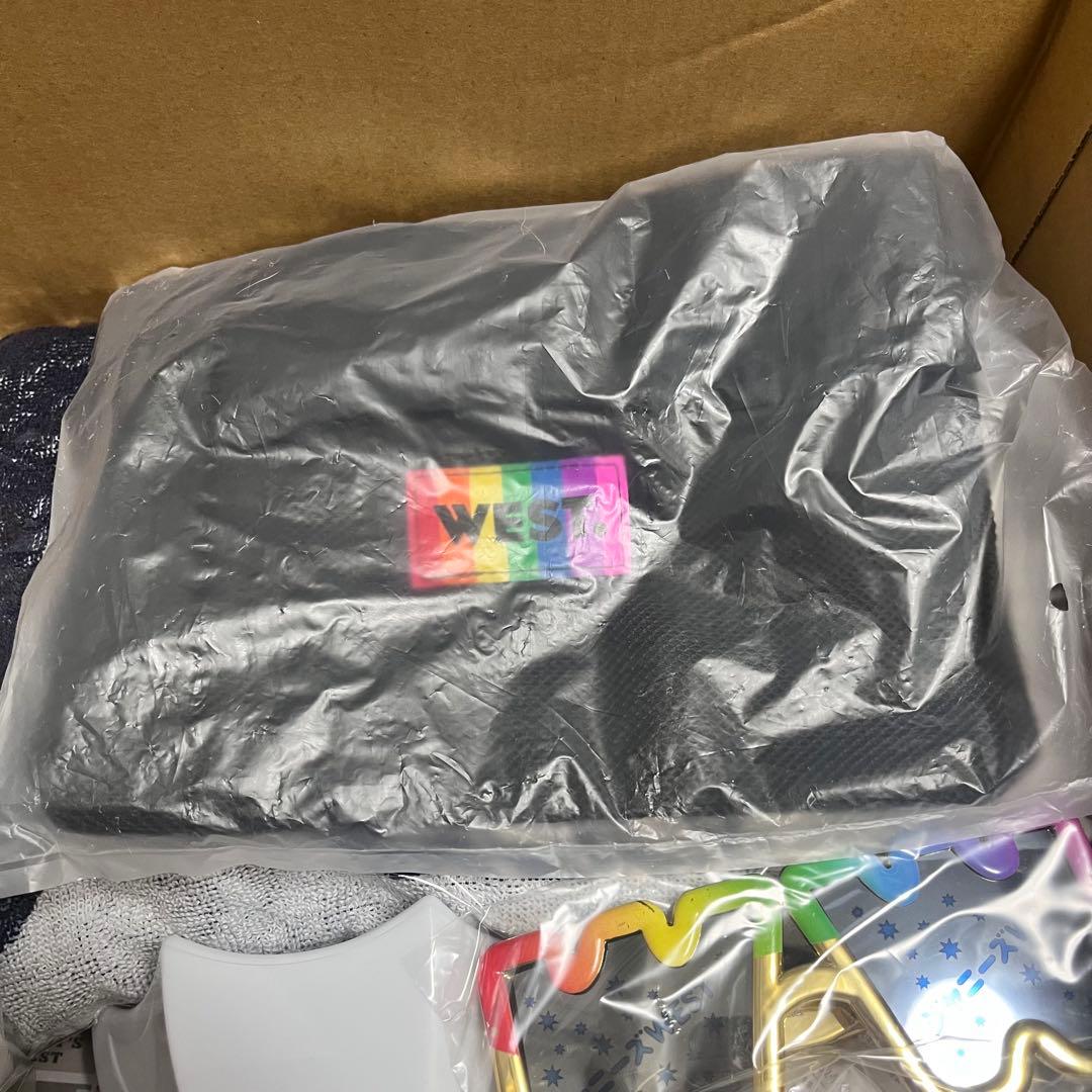 west. ジャニーズWEST 詰め合わせ27点！