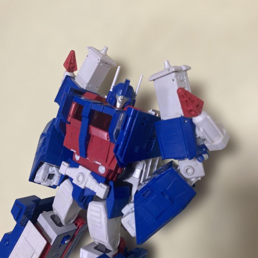 MP-22 ウルトラマグナス　トランスフォーマー マスターピース