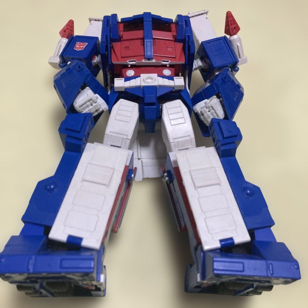 MP-22 ウルトラマグナス　トランスフォーマー マスターピース