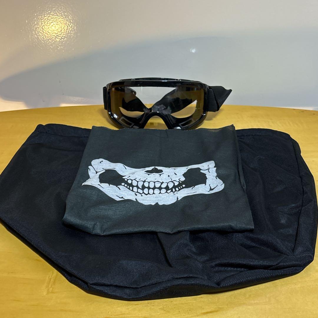 新品！スペースヘルメットXLサイズ　ブラック　ゴーグル、ケース付きnobudz風