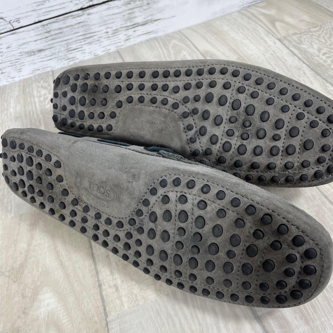 【美品】TOD'S スエード ドライビングシューズ　モカシン　グレー27.5cm