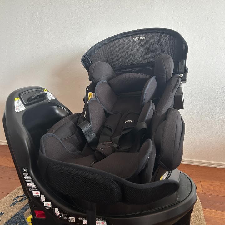 Aprica フラディアグロウ ISOFIX