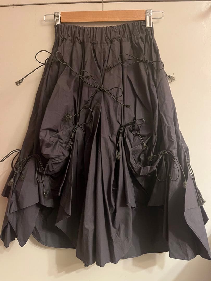 musubore/シャーリングリボンスカート