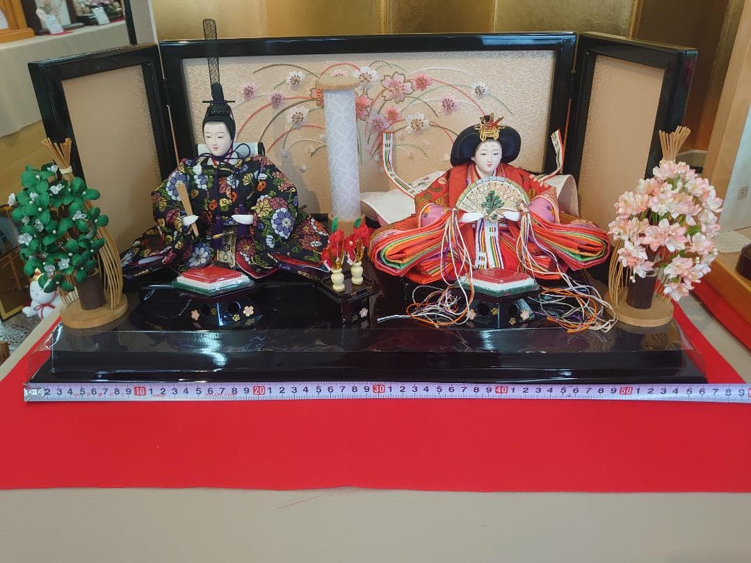 ●新品おひなさま●　桜づくし刺繍飾り　フルセット