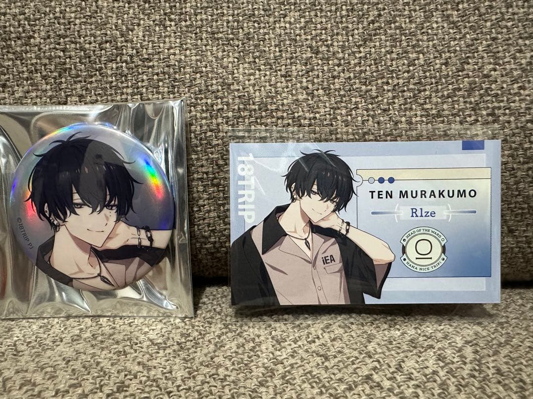 18TRIP エイトリ 叢雲添 オーロラ缶バッジ 64点セット