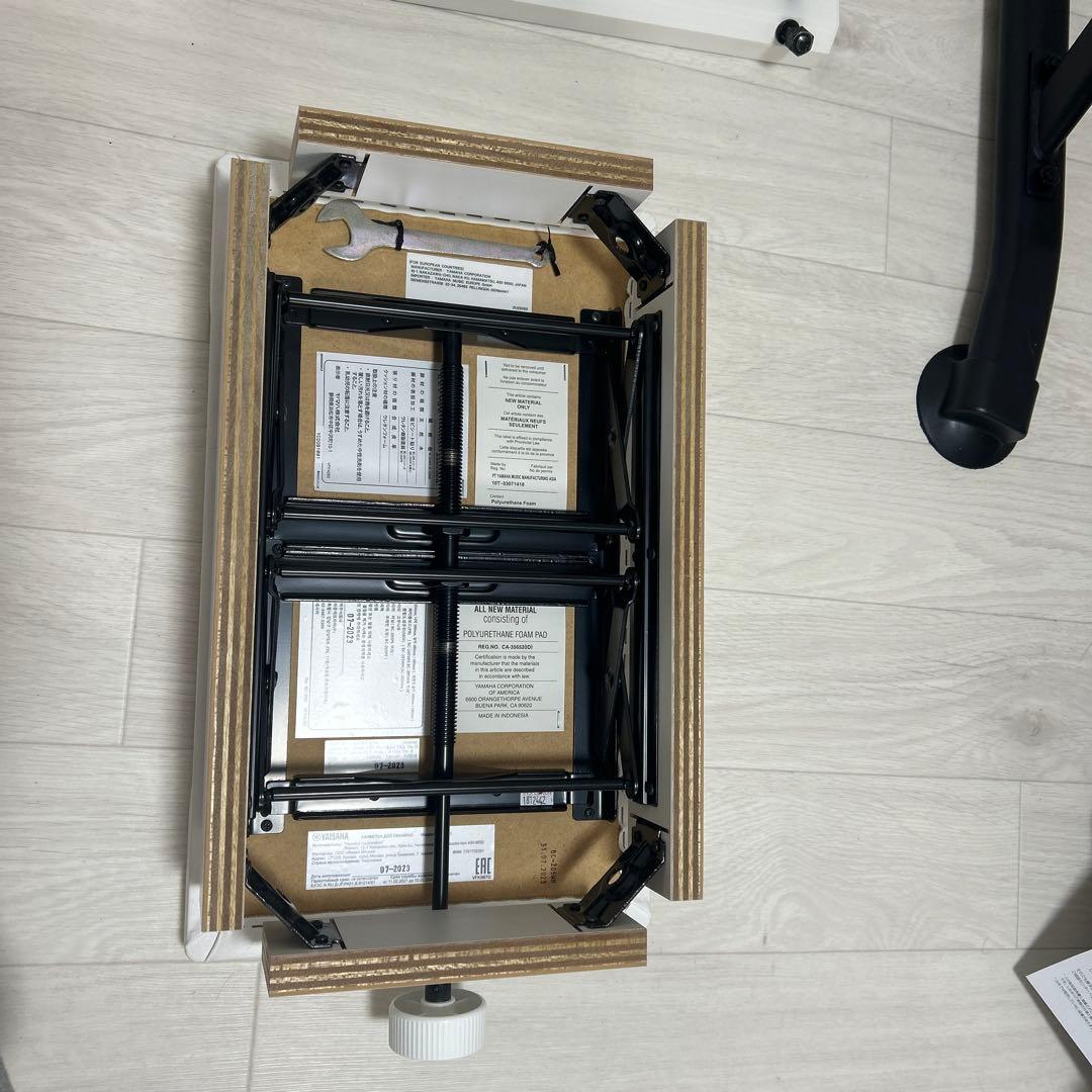 ヤマハ YAMAHA 電子ピアノ用 高低自在椅子 ホワイト BC-205WH