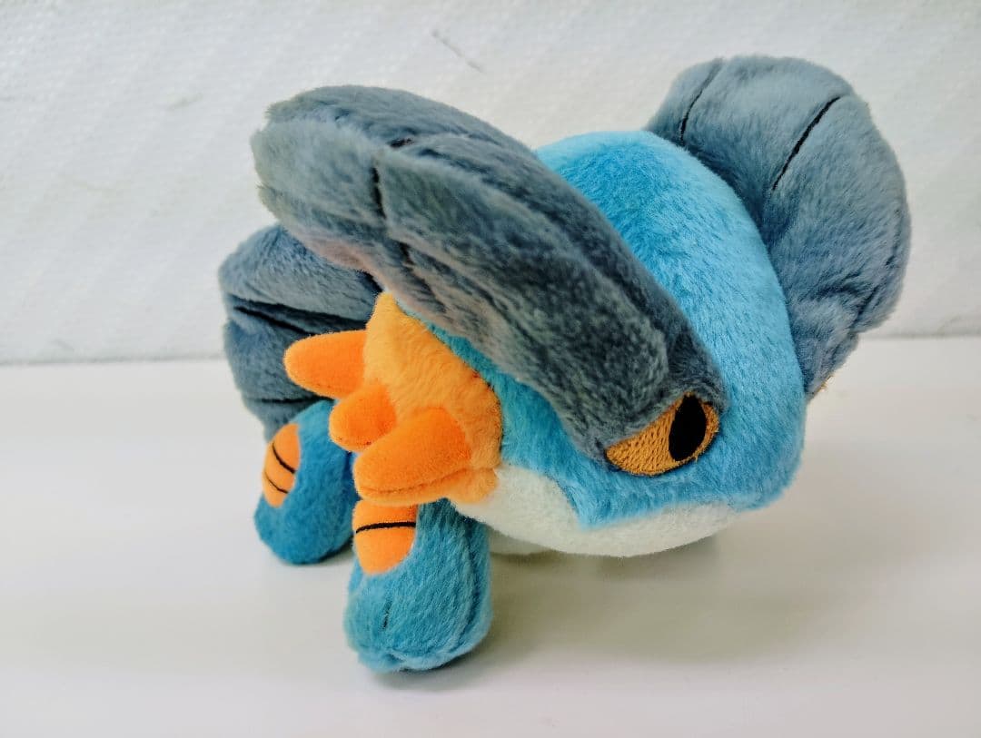 雪*島様 ポケモンセンター限定 ポケドール ポケモン　ラグラージ　ぬいぐるみ