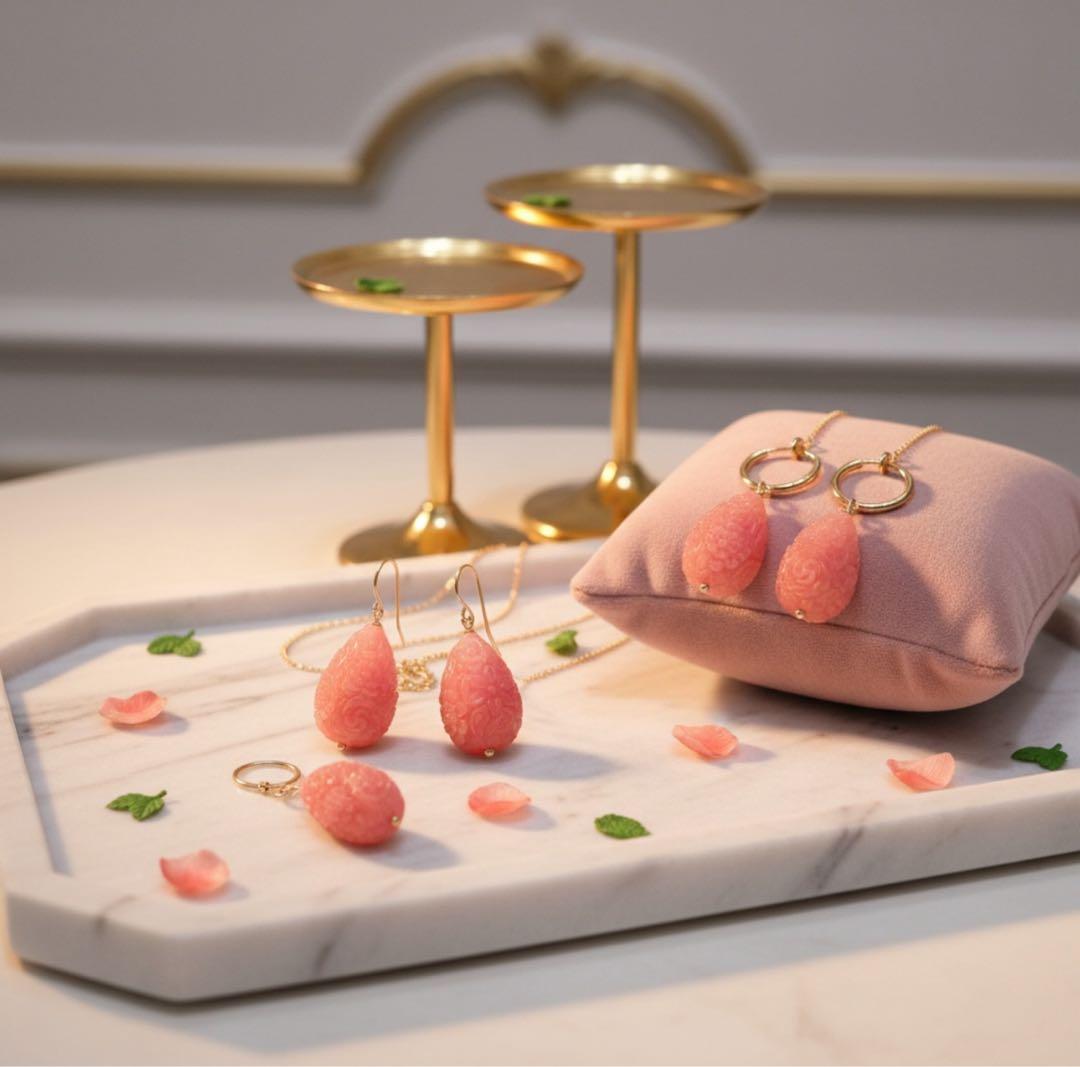 ほぅ様専用】＊SALE＊彫刻ドロップシェル大粒イヤリング