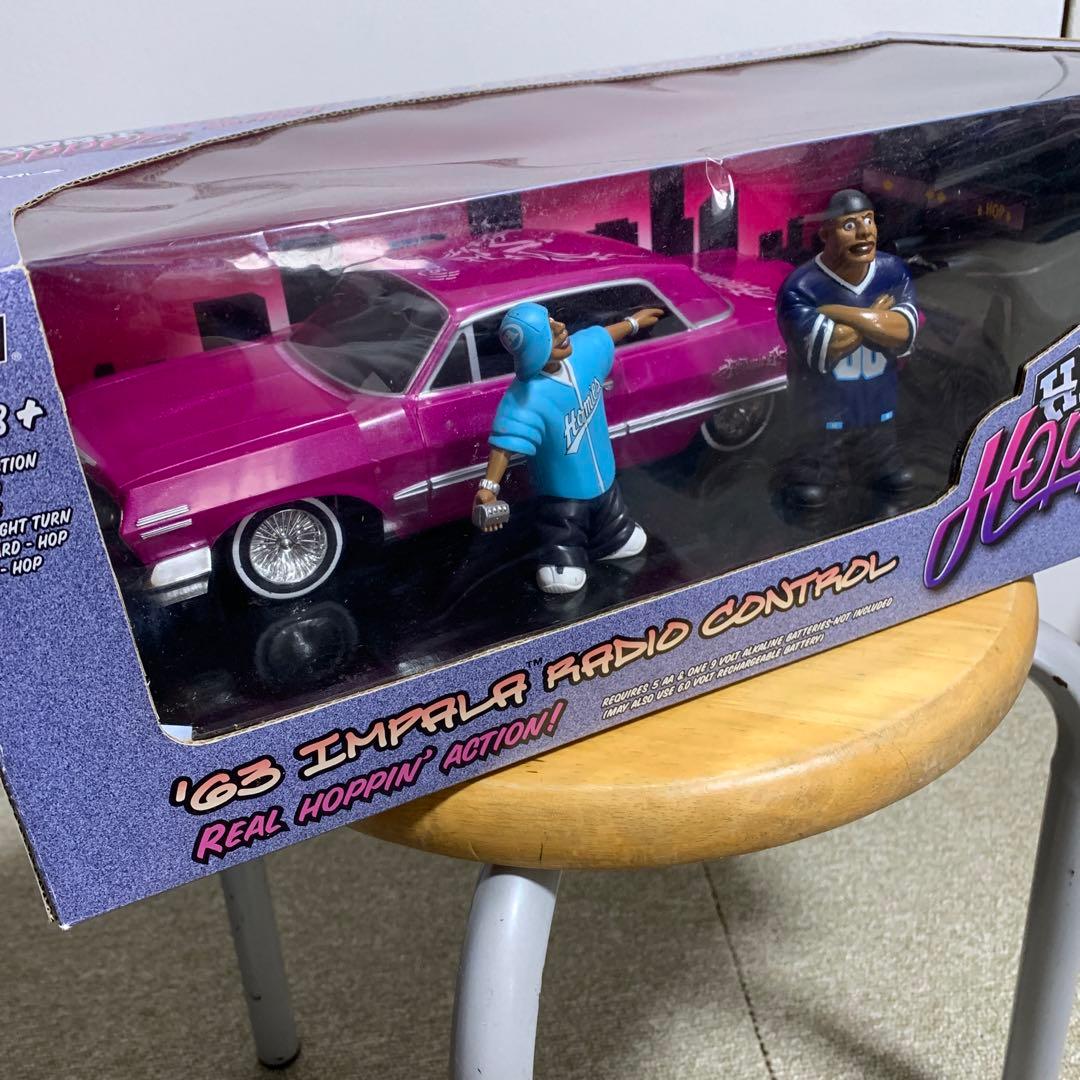 ホーミーズ　ローライダーラジコン　インパラ