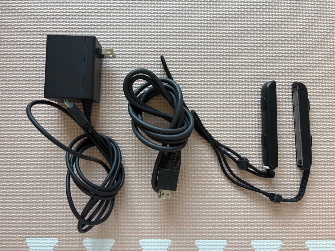 【美品】Nintendo Switch スイッチ　本体　ニンテンドースイッチ