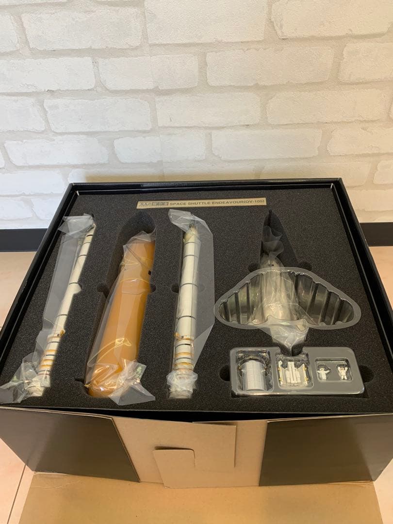 BANDAI SPACE SHUTTLE ENDEAVOUR エンデバー