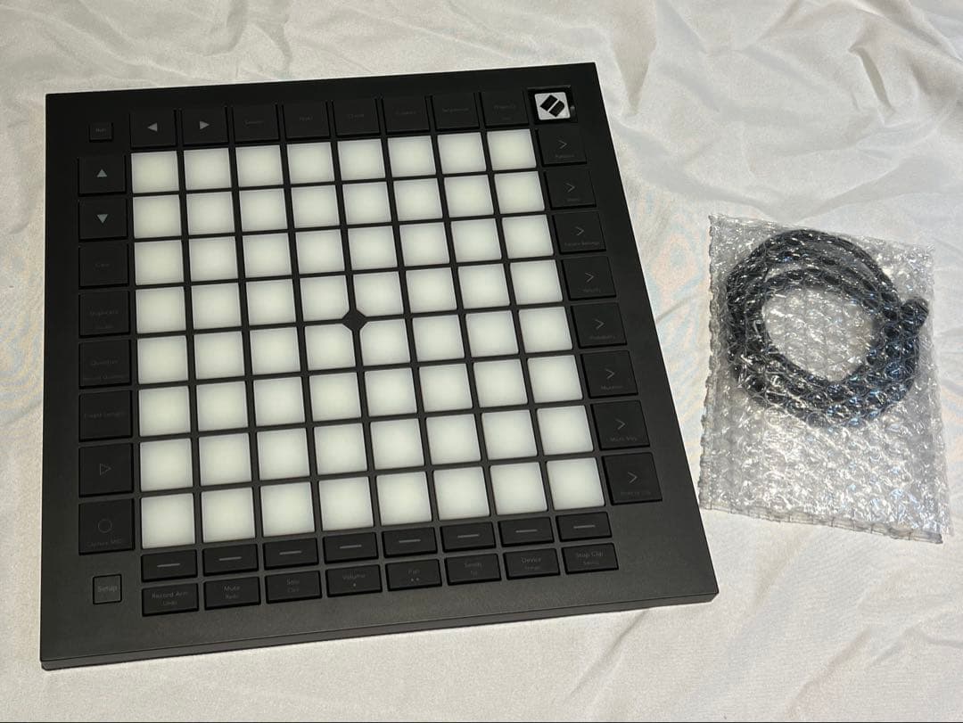 Novation Launchpad Pro MK3（登録解除済） Novation Launchpad Pro
