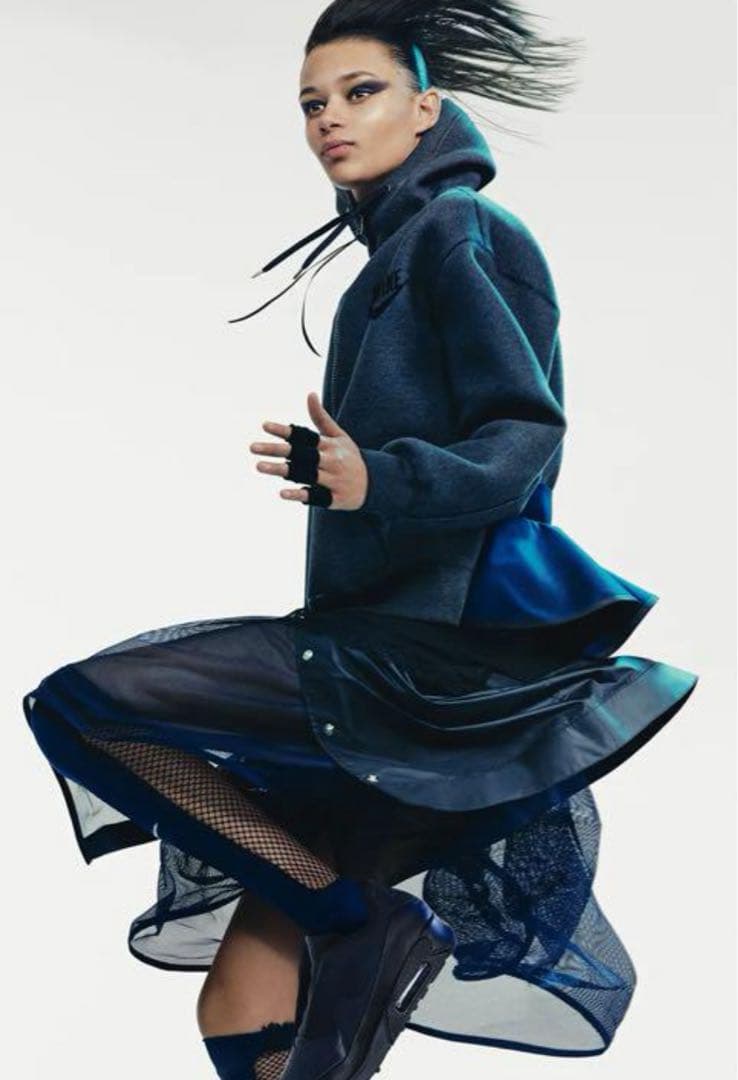 みみみ希少NikeLab × Sacai Windrunner Skirt