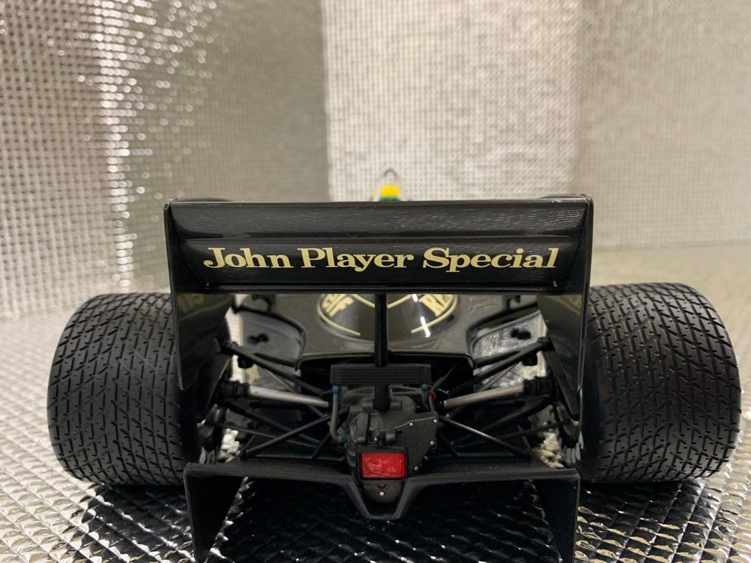 BIGサイズ！F1 ロータスルノー97T アイルトンセナ 1/12】 - メルカリ