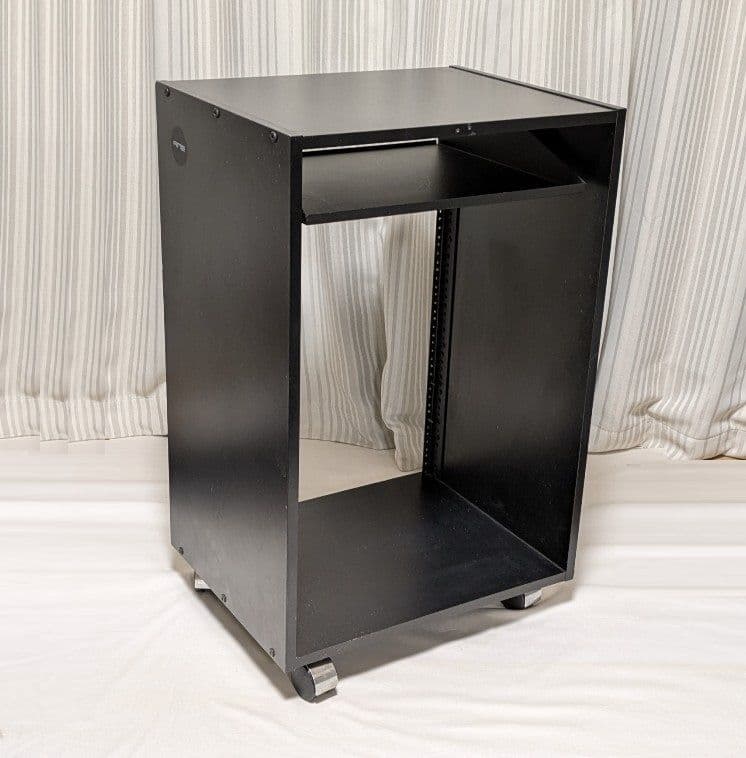 スタジオラック　キャスター付き　16U黒