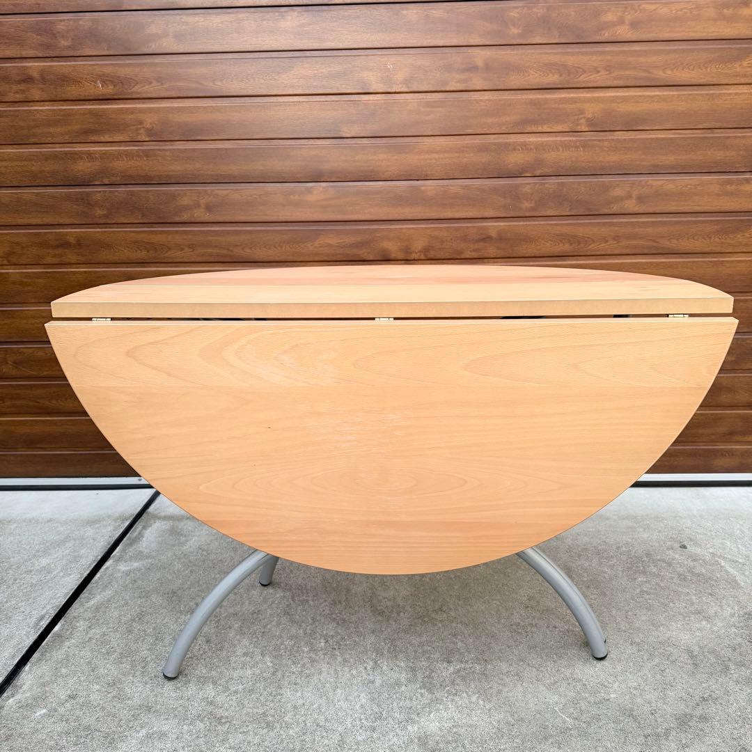 美品 BoConcept occa ダイニングテーブル ラウンド バタフライ