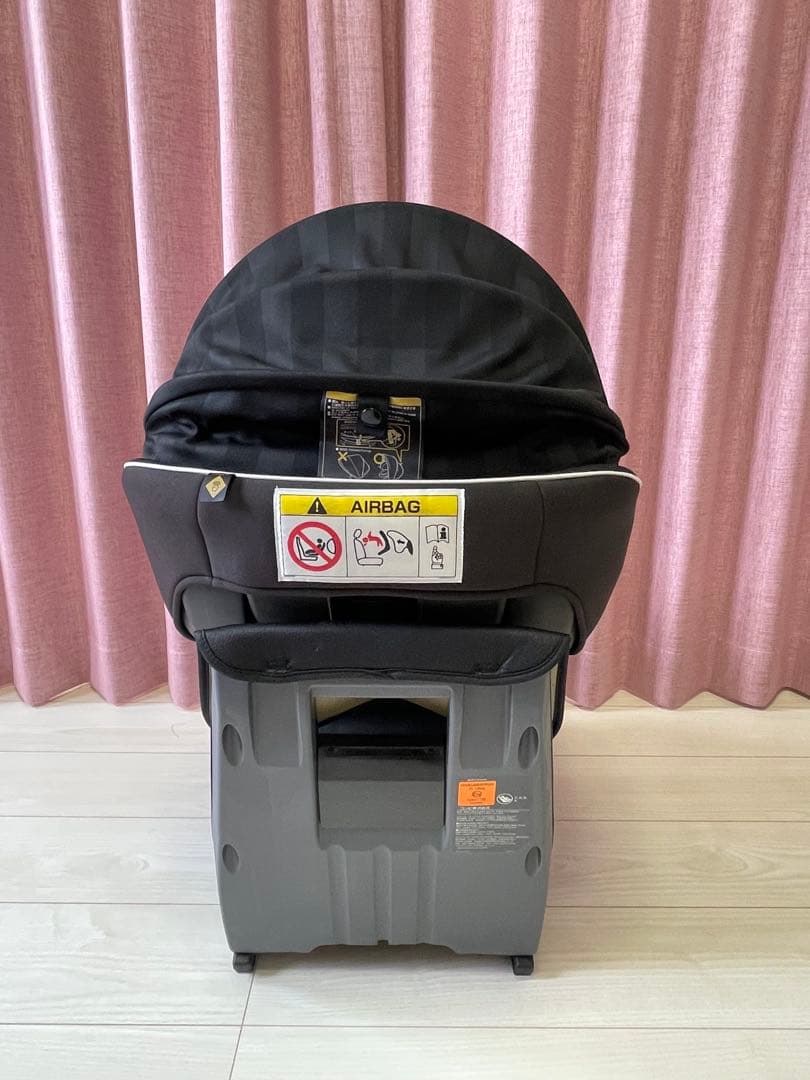 360°回転　Combi クルムーヴ スマートISOFIX エッグショックNeo