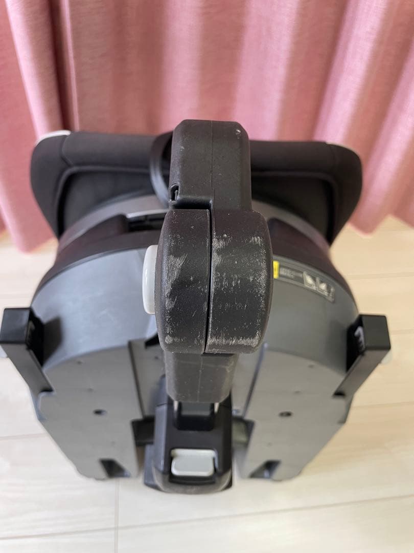 360°回転　Combi クルムーヴ スマートISOFIX エッグショックNeo