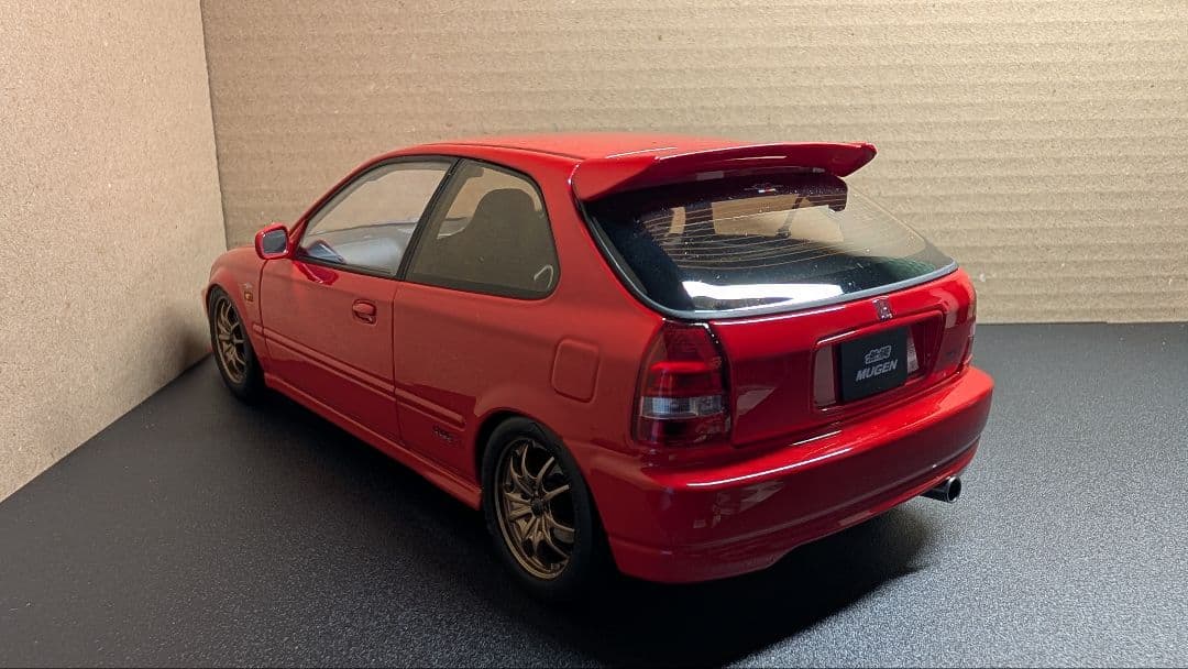 モーターヘリックス 1/18 シビックタイプR　EK9