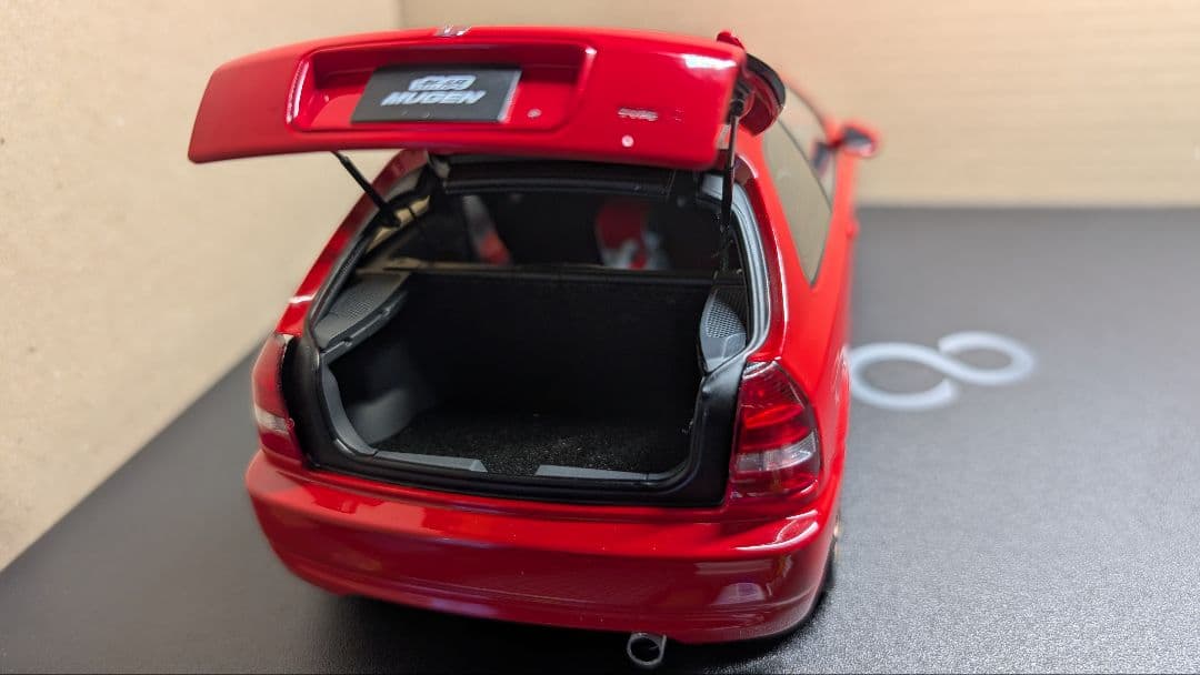 モーターヘリックス 1/18 シビックタイプR　EK9