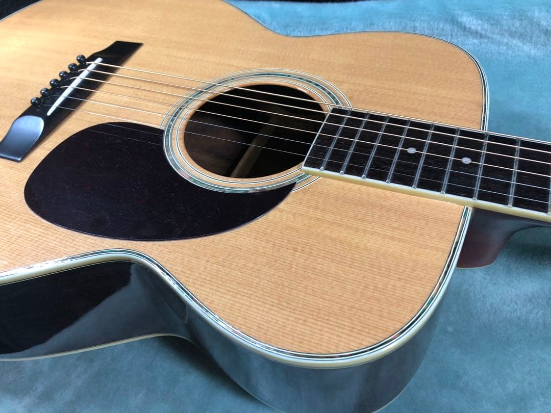 Y*I様 70年代 モーリス F-30 縦ロゴ