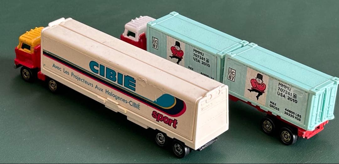 ロングトミカ トレーラー 2台セット