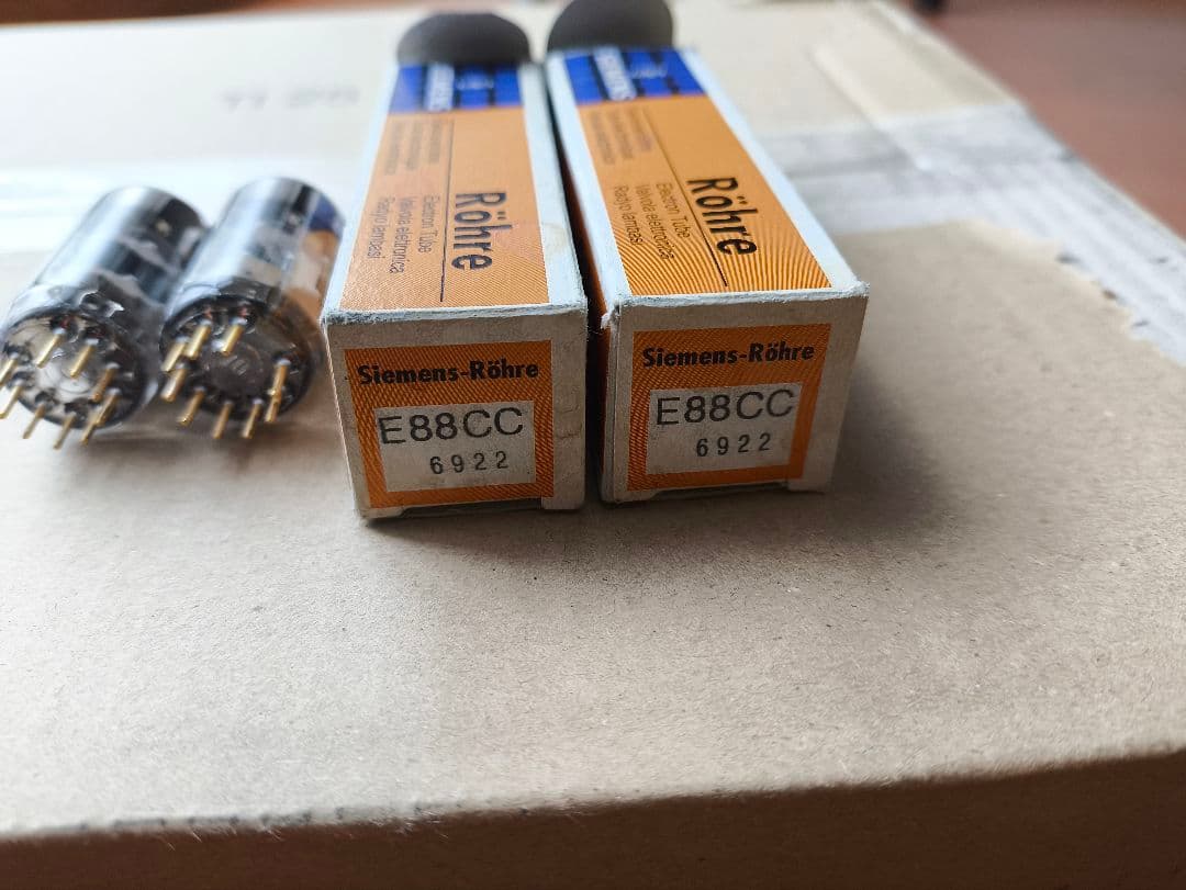 Siemens E88CC Silver Shields 真空管 2個セット-サントリー 白州