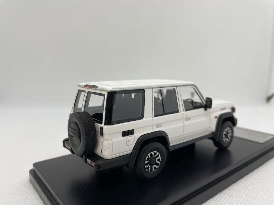 402-619 Hi-Story 1/43 トヨタ ランドクルーザー 70 AX
