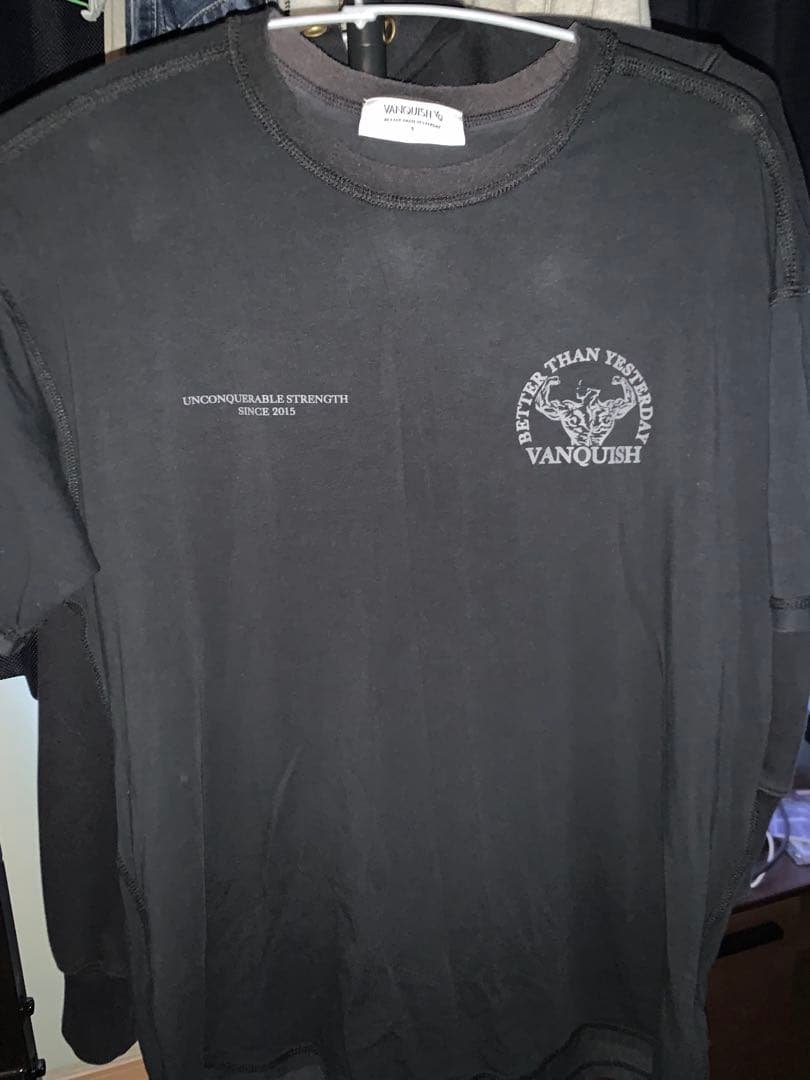 vanquish fitness セットアップ　フーディパーカー　Tシャツパンツ