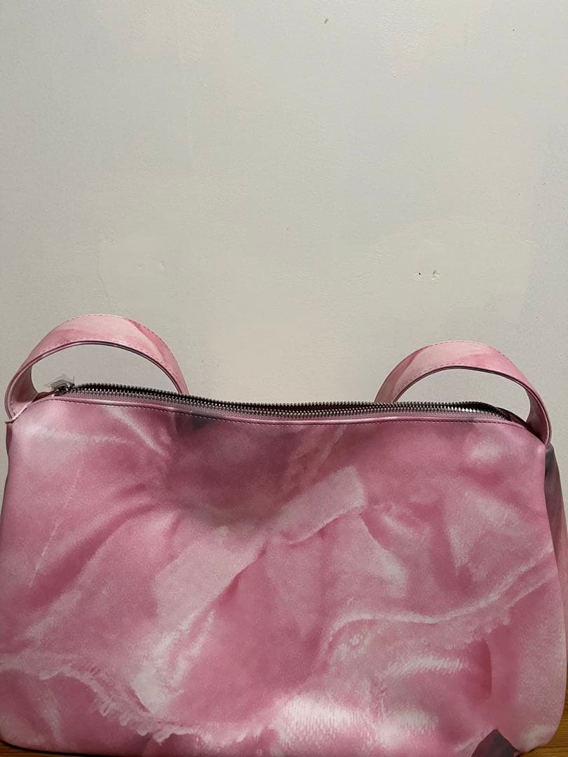 I’m sorry by petra collins ピンクショルダーバッグ