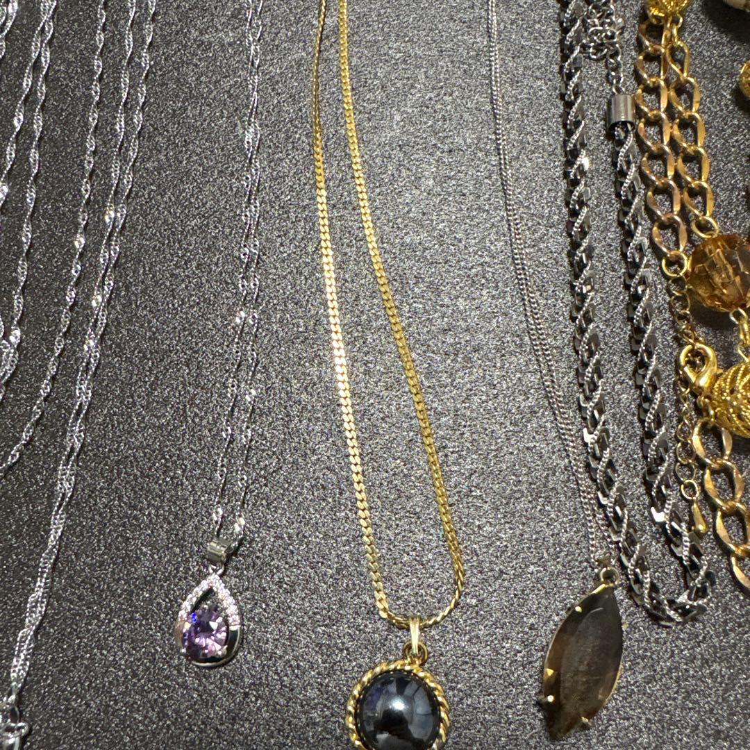 r*)様 遺品整理　アクセサリー　おまとめ