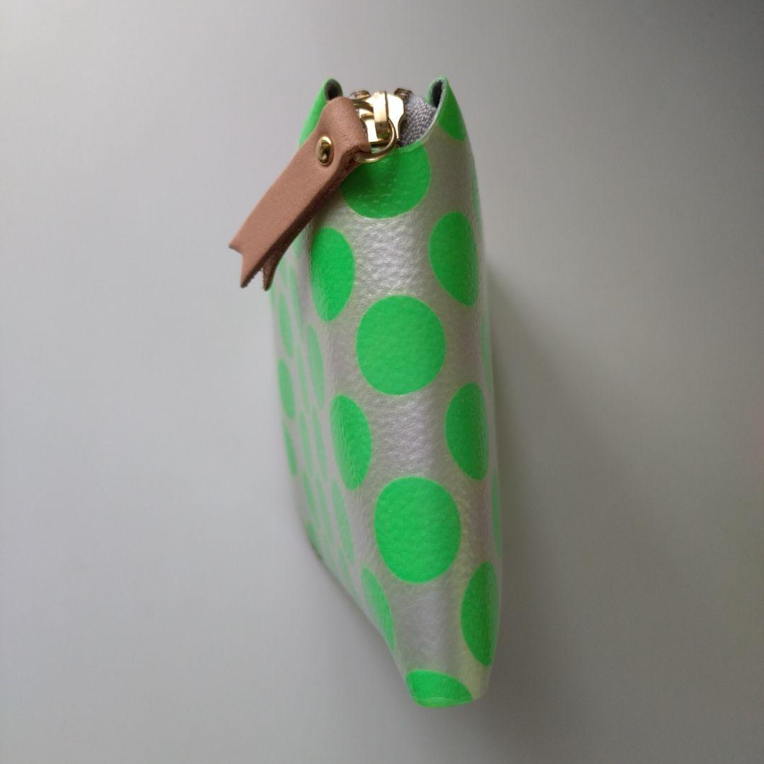 carmine カラフルドット２つ折り財布