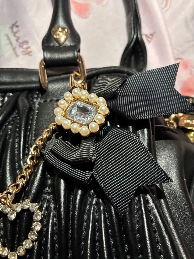 LIZLISA リズリサ キルティングリボンチャームポシェット