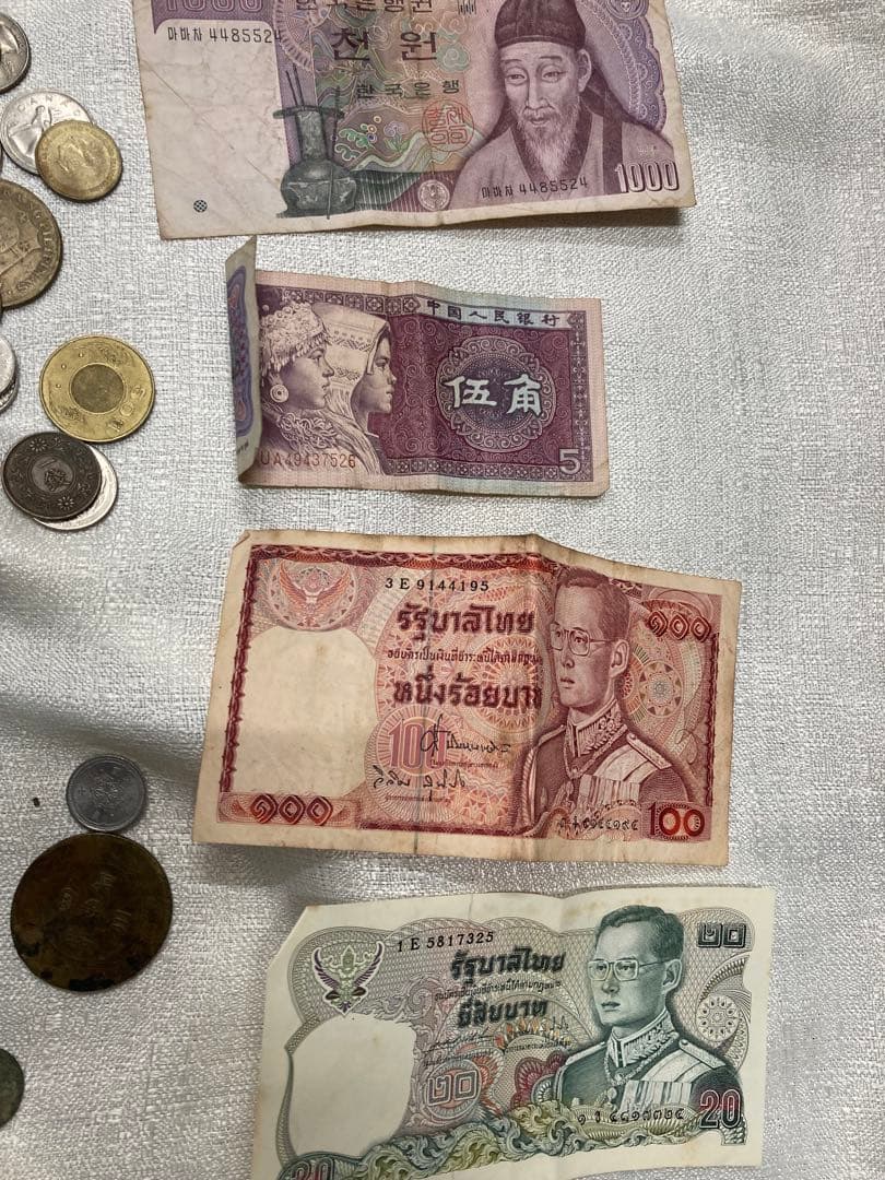 m*y様 ⭐️お宝発見⭐️ 世界各国のコイン 古銭 2キロ お