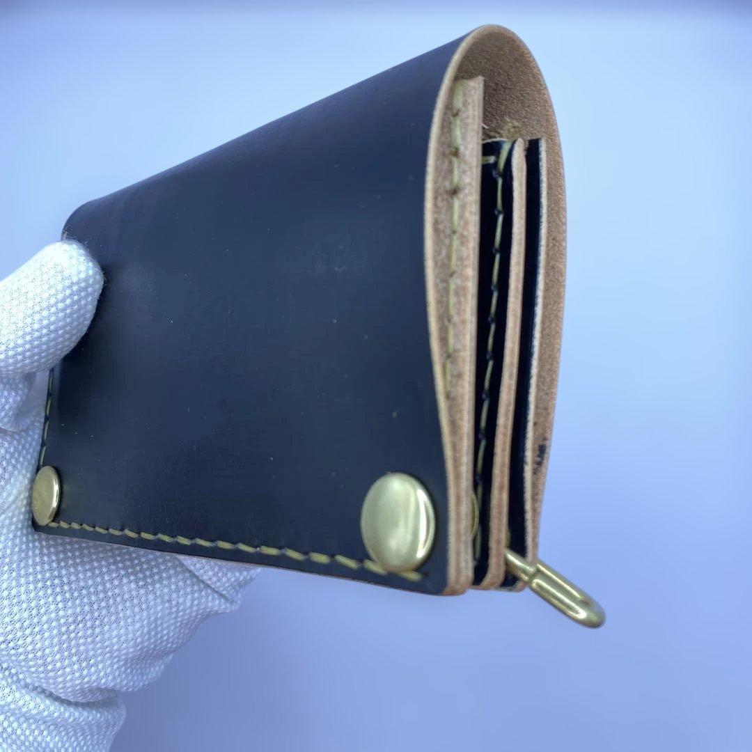 週末限定セール 折らずお札収納 茶芯 丘染めブラックの無骨トラッカーウォレット