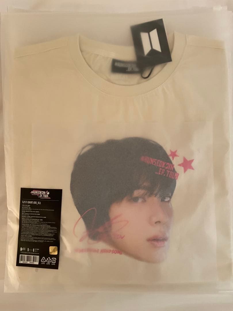 BTS ジン 顔Tシャツ XLサイズ コヤン ソウルコン RUNSEOKJIN - メルカリ