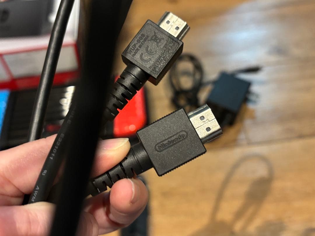 Nintendo Switch 本体セット＋ケース